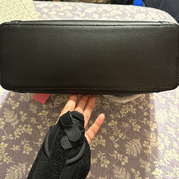 🌸Spring Sale Kate Spade Refined Grain Cara Large Tote Black Bag - Picture 3 of 9